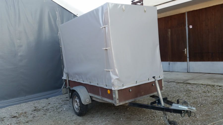 ponjava cerada za avtomobilsko tovorno prikolico